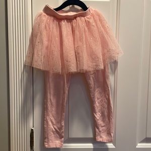 Flapdoodle sweet pink leggings with tulle skirt. Size 5